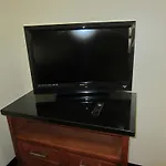 West Park Inn- Extended Stay / Weekly Rates Available